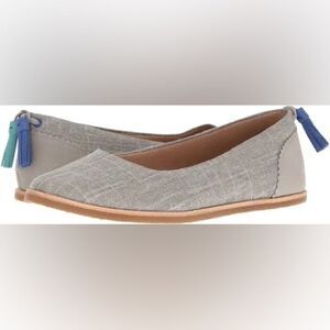 UGG Mesa Flat 